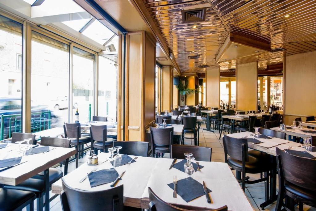 Le Val D'Or & Le Theatre Hotel Suresnes Kültér fotó